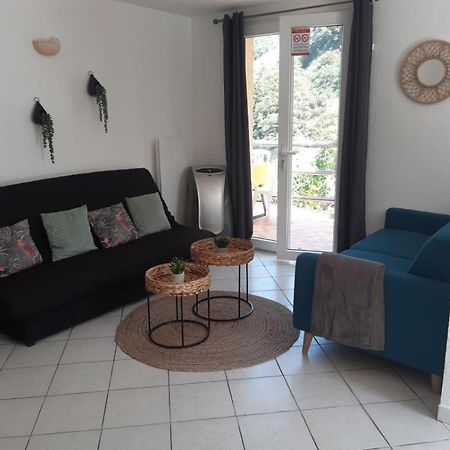 Appartement 3 pièces dans maison individuelle entre mer et montagnes Bouyon Esterno foto