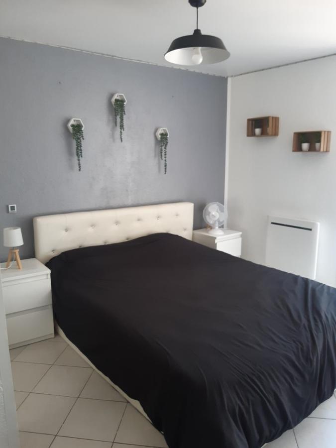 Appartement 3 pièces dans maison individuelle entre mer et montagnes Bouyon Esterno foto